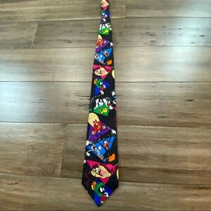 5‎ for $25 Looney Tunes Mania tie